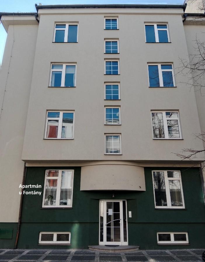 Apartmán u Fontány Poděbrady Esterno foto
