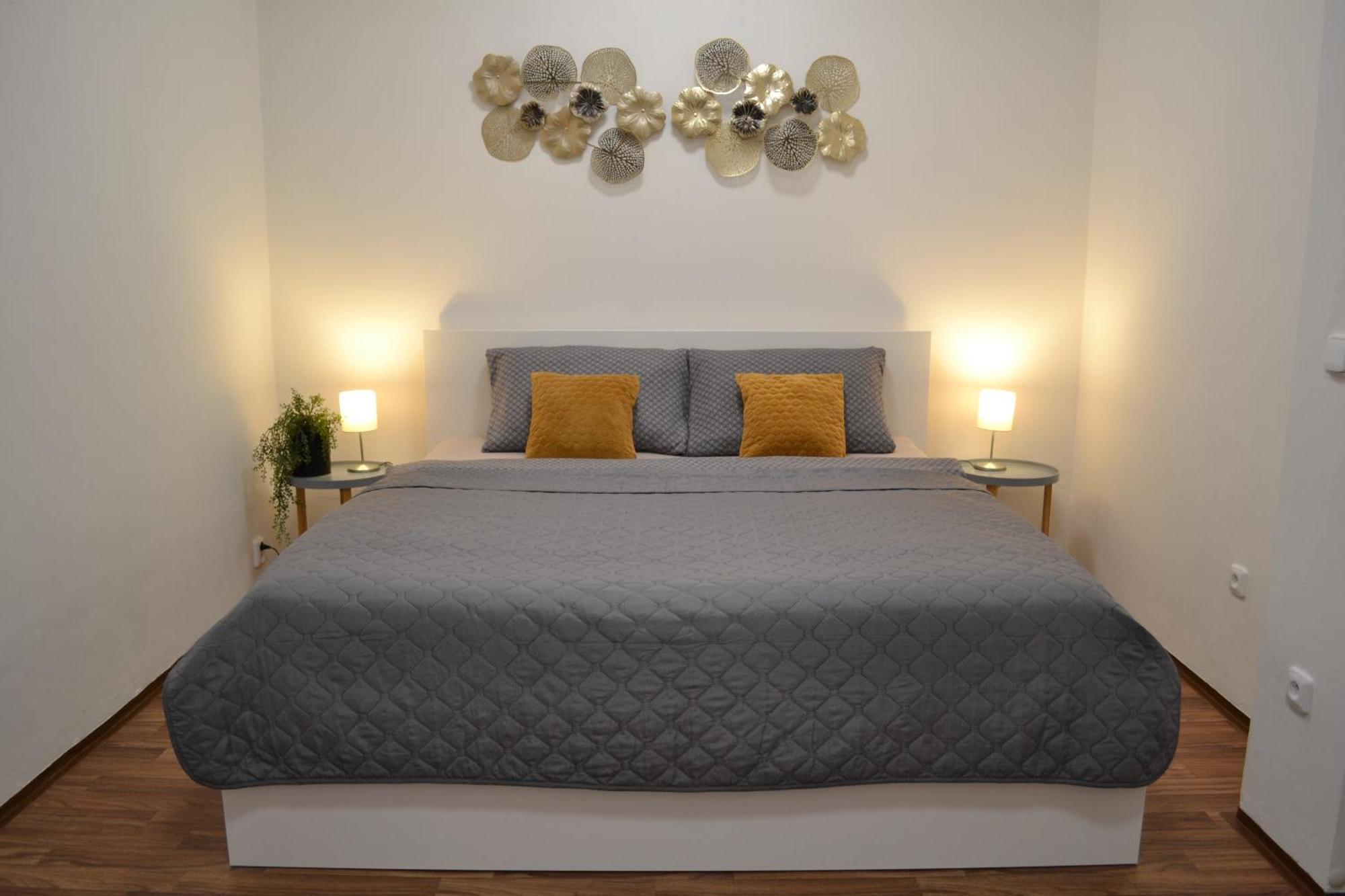 Apartmán u Fontány Poděbrady Esterno foto